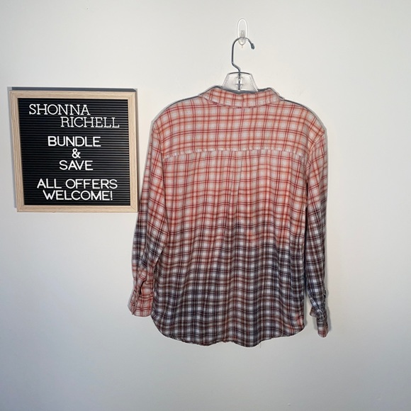 Custom Bleached Flannel Size Large - Picture 2 of 4